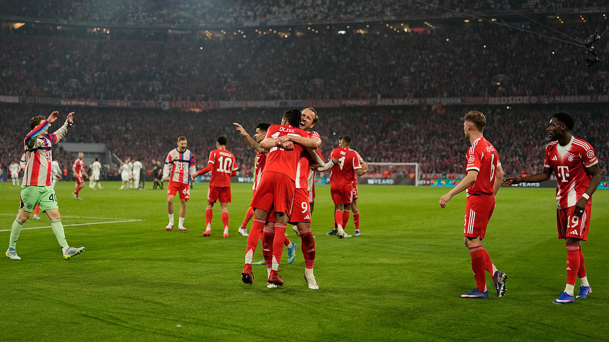 Khi Paris thắp đèn cho Bayern: Câu chuyện đêm bán kết Champions League từ những con phố quanh Parc des Princes